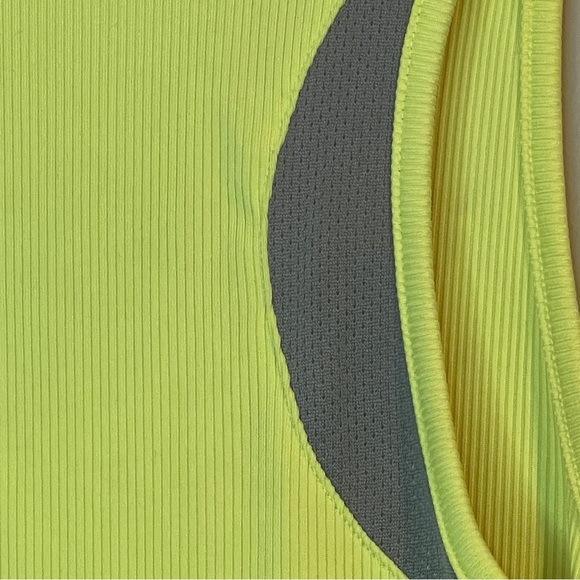 Under Armour UA Neon Yellow Racerback Tank Size M - Picture 4 of 6